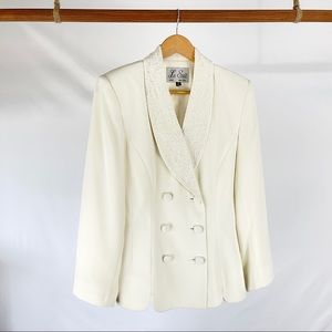 Cream Off White Vintage Blazer Beaded Collar